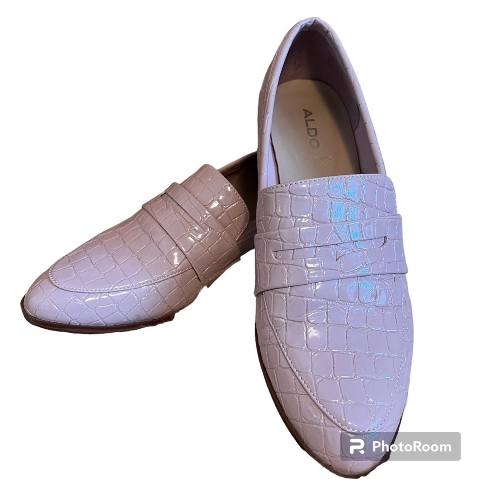Aldo Mauve Pink Crocodile Embossed Loafers Sz-8